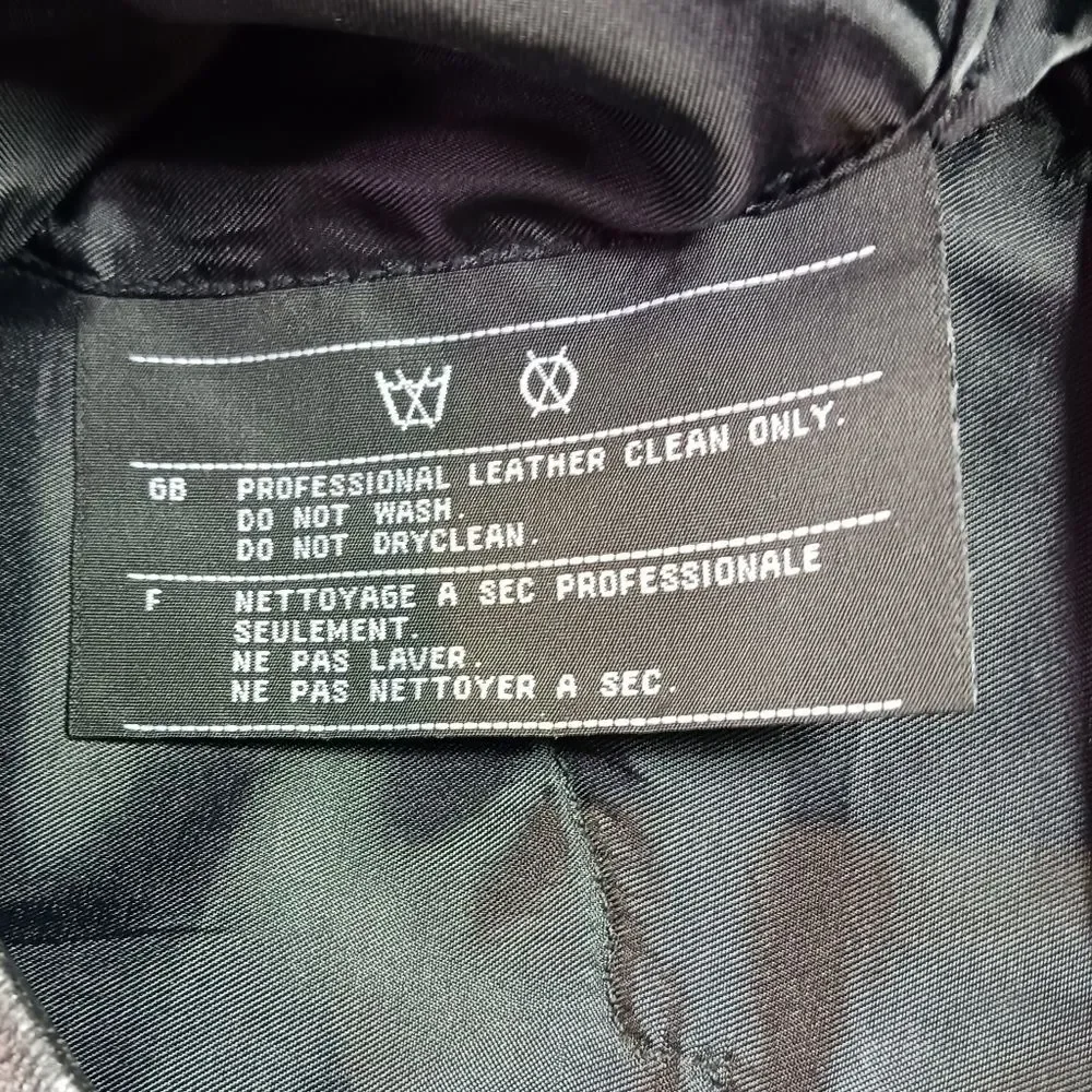 Harley-Davidson Men's Black Leather Biker Vest - Patches & Pins, USMC Veteran L. - Picture 7 of 16